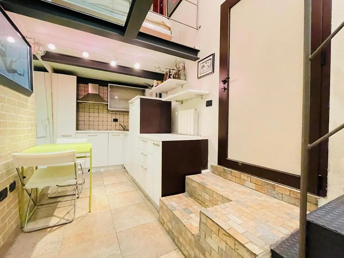 Marghera Apt - Wifi - Centro Milan Italy