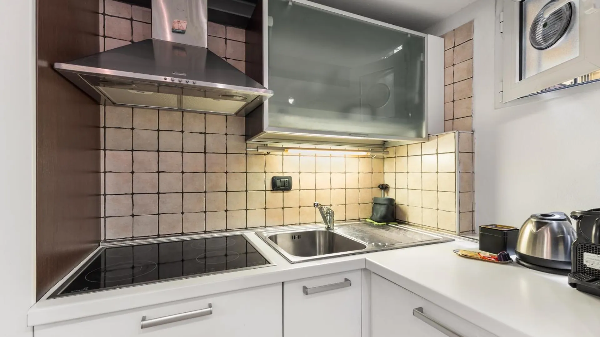 Marghera Apt - Wifi - Centro Milano Daire